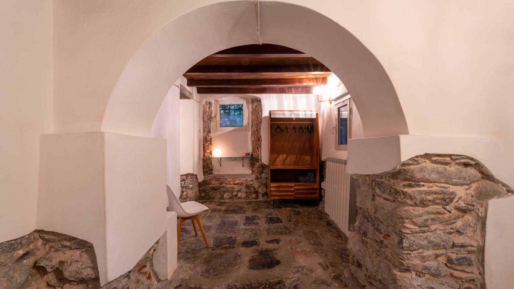 مبيت وإفطار Biassa La Casa Delle Pietre Parlanti - Casa In Pietra Ai Piedi Del Parco Delle 5 Terre المظهر الخارجي الصورة
